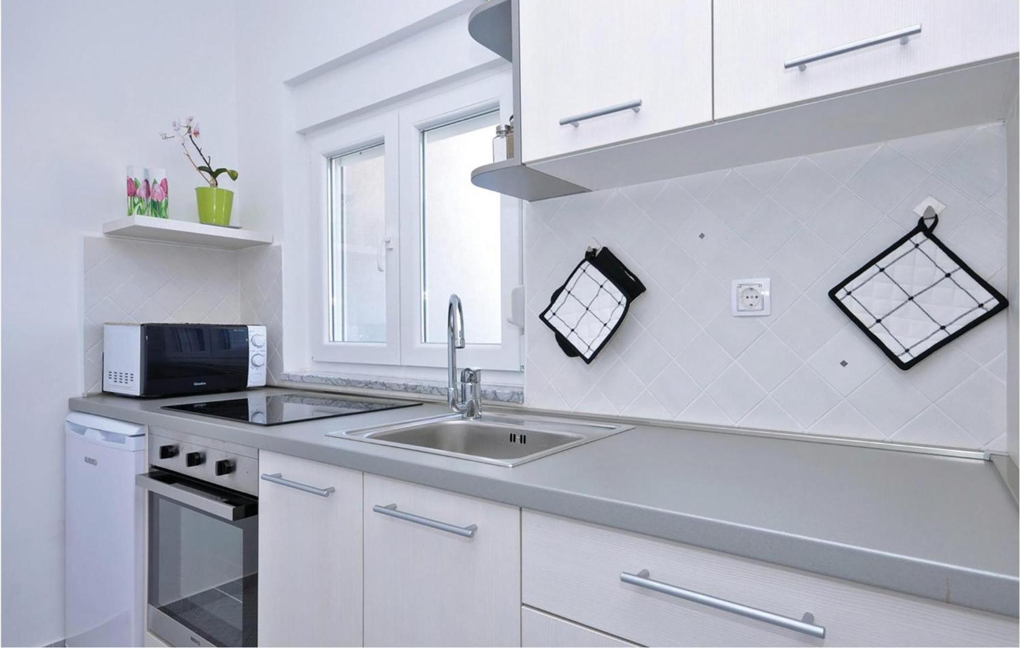 1 Bedroom Cozy Apartment In Bibinje Zewnętrze zdjęcie